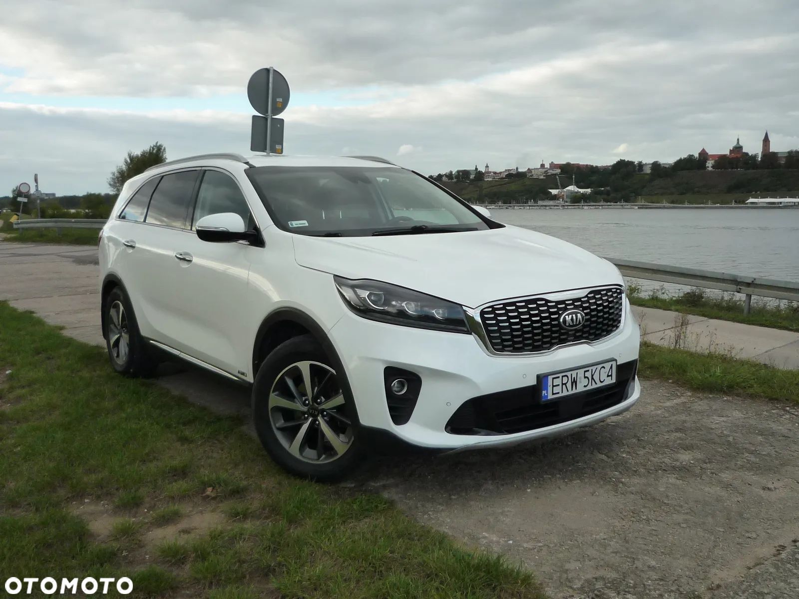 Kia Sorento 2.0 CRDI Business Line Plus - 1