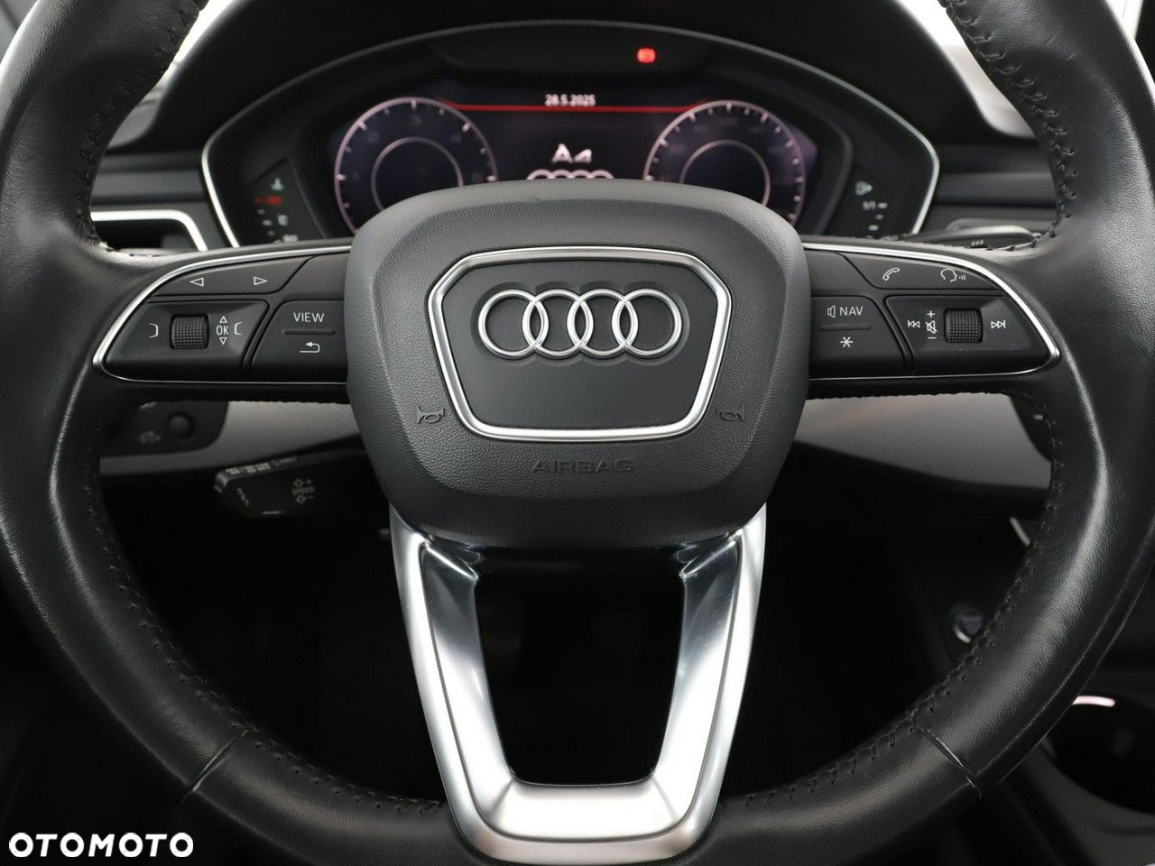 Audi A4 2.0 TDI Design - 17