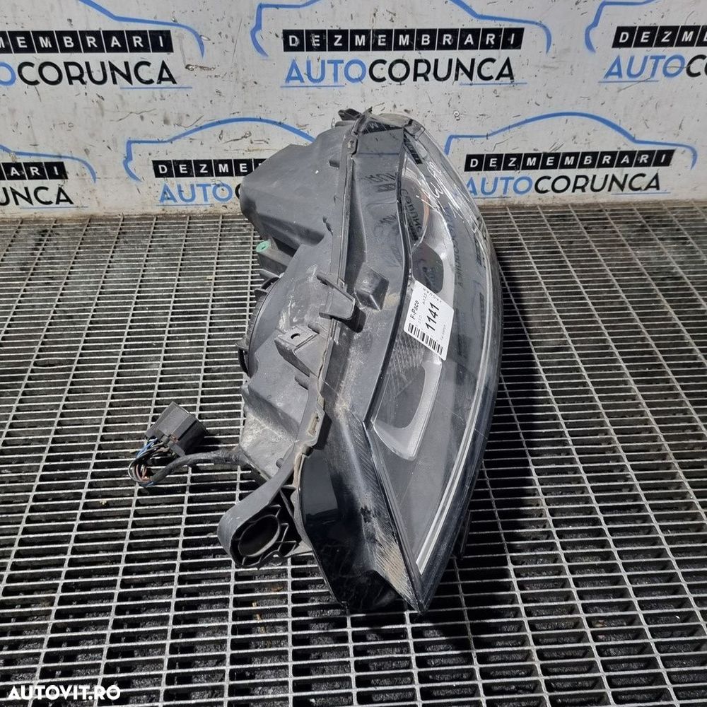 Far Stanga Jaguar F - Pace 2015 - 2020 SUV 4 Usi (1141) Cu lupă Nu are cod - 2