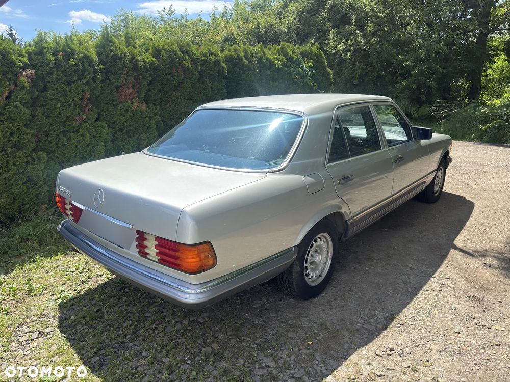 Mercedes-Benz 280 - 3