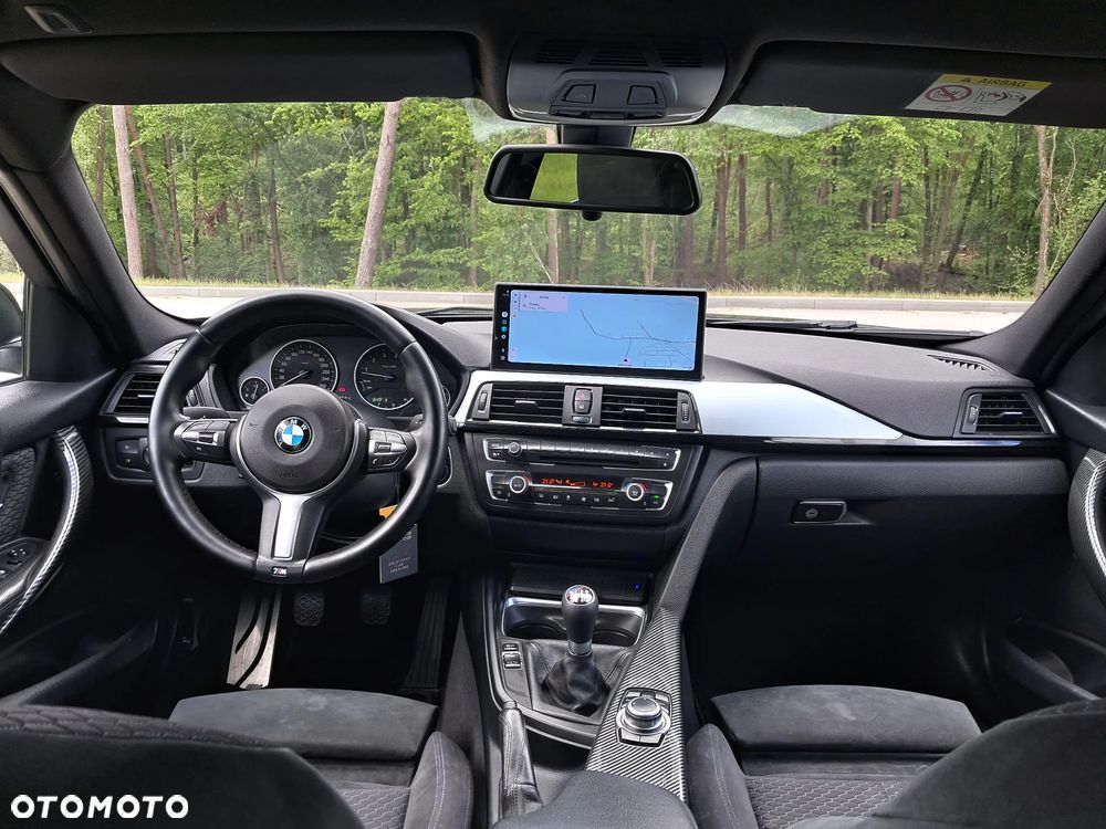 BMW Seria 3 316i M Sport - 12