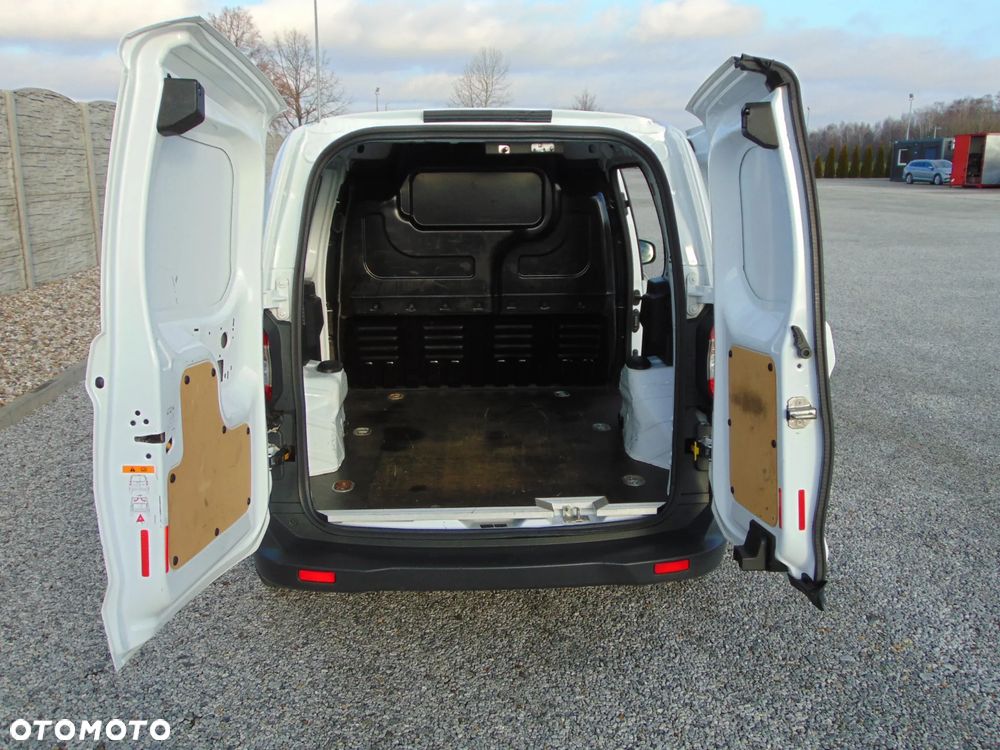 Ford FORD TRANSIT COURIER 1,5 Diesel - 8