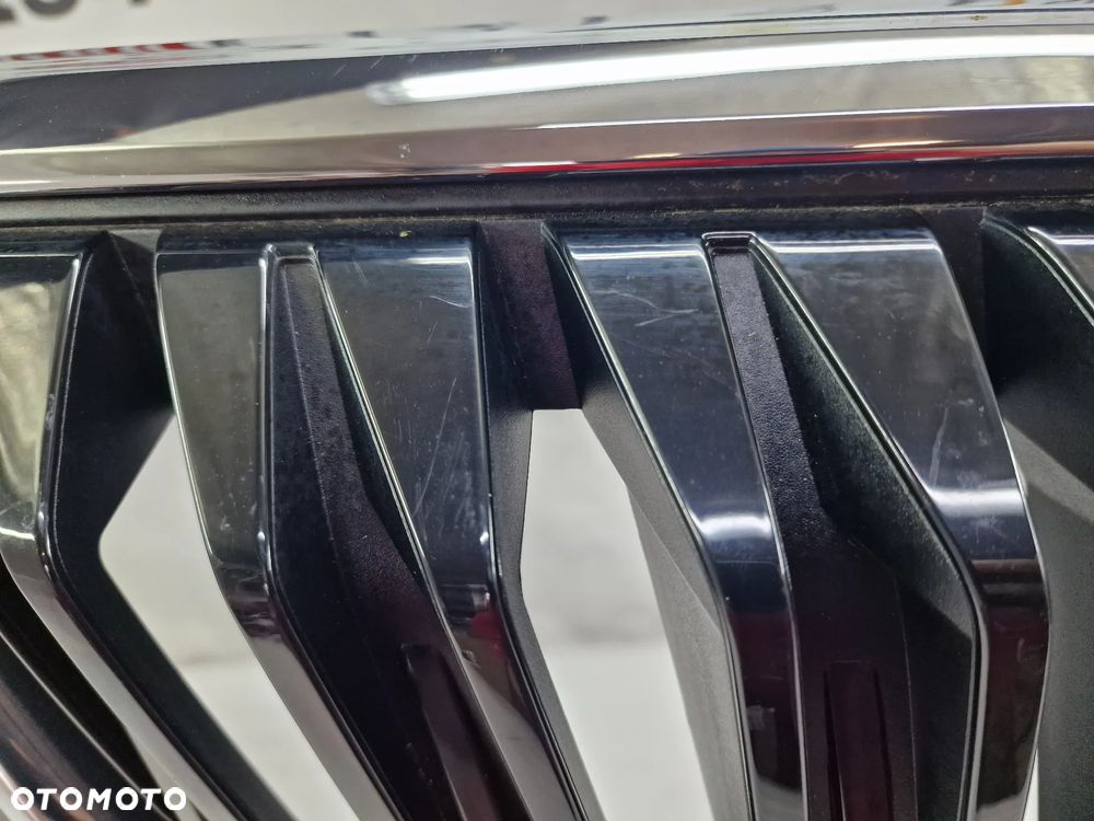 SKODA KAROQ 57A LIFT 21- ZDERZAK PRZEDNI PRZÓD NA SPRYSKI + KRATKI + SPOJLER / DOKŁADKA POD ZDERZAK , NR AUKCJI NZ1354 - 12