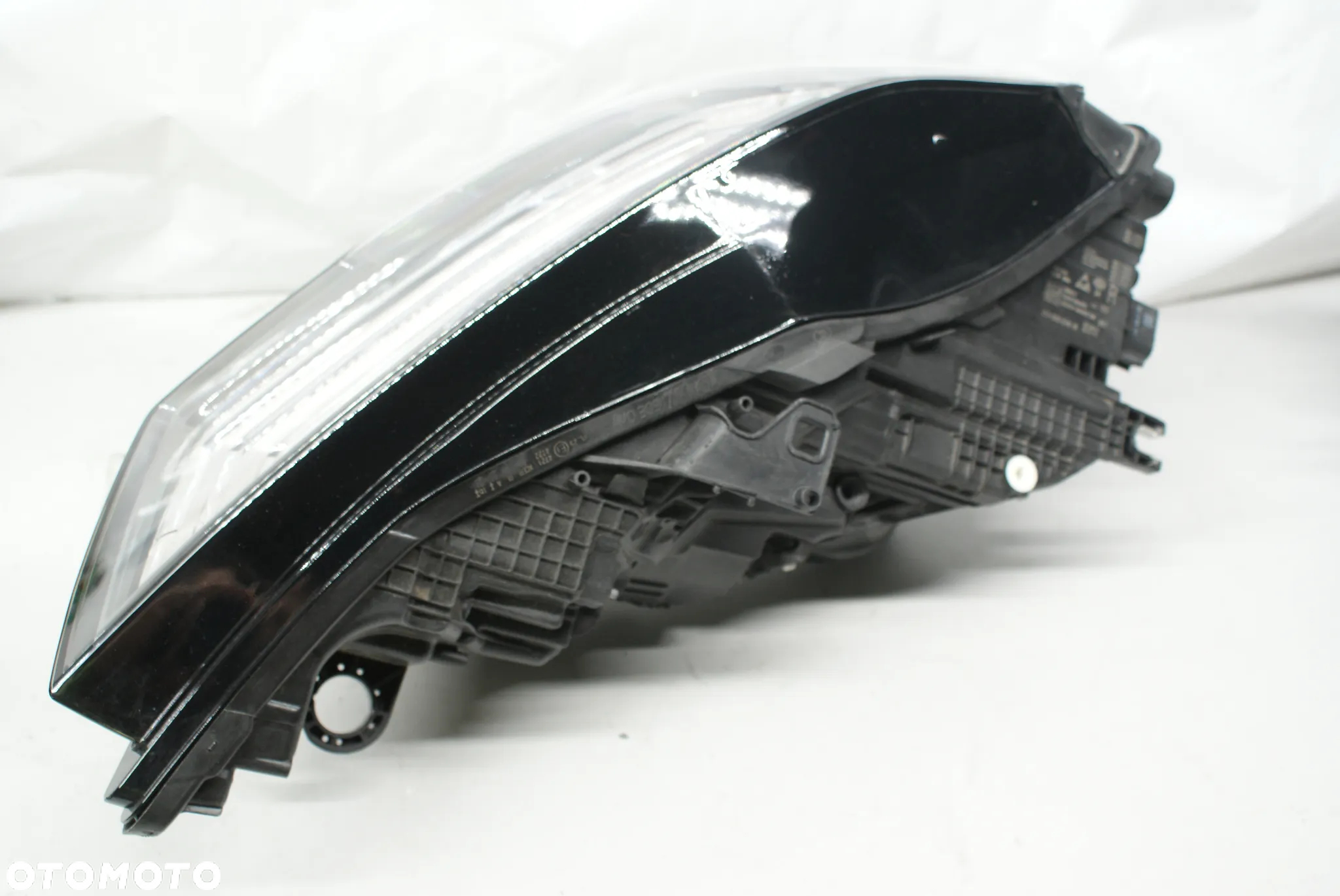 Lampa przednia Audi A6 C8 Matrix - 4