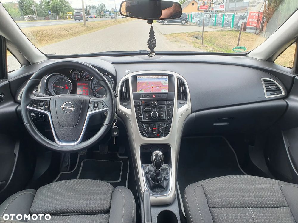 Opel Astra 1.4 Turbo - 12