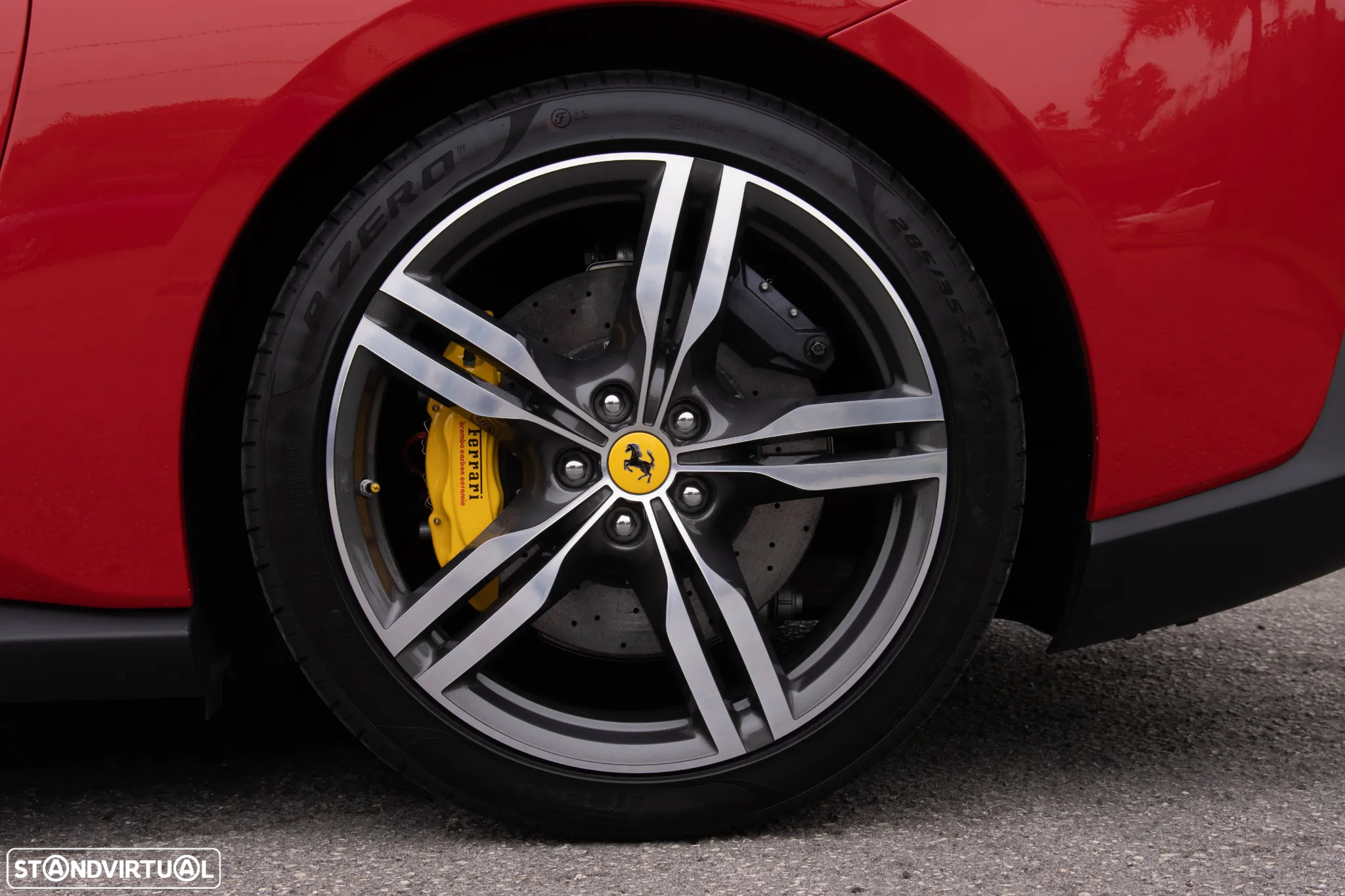Ferrari Portofino Standard - 22