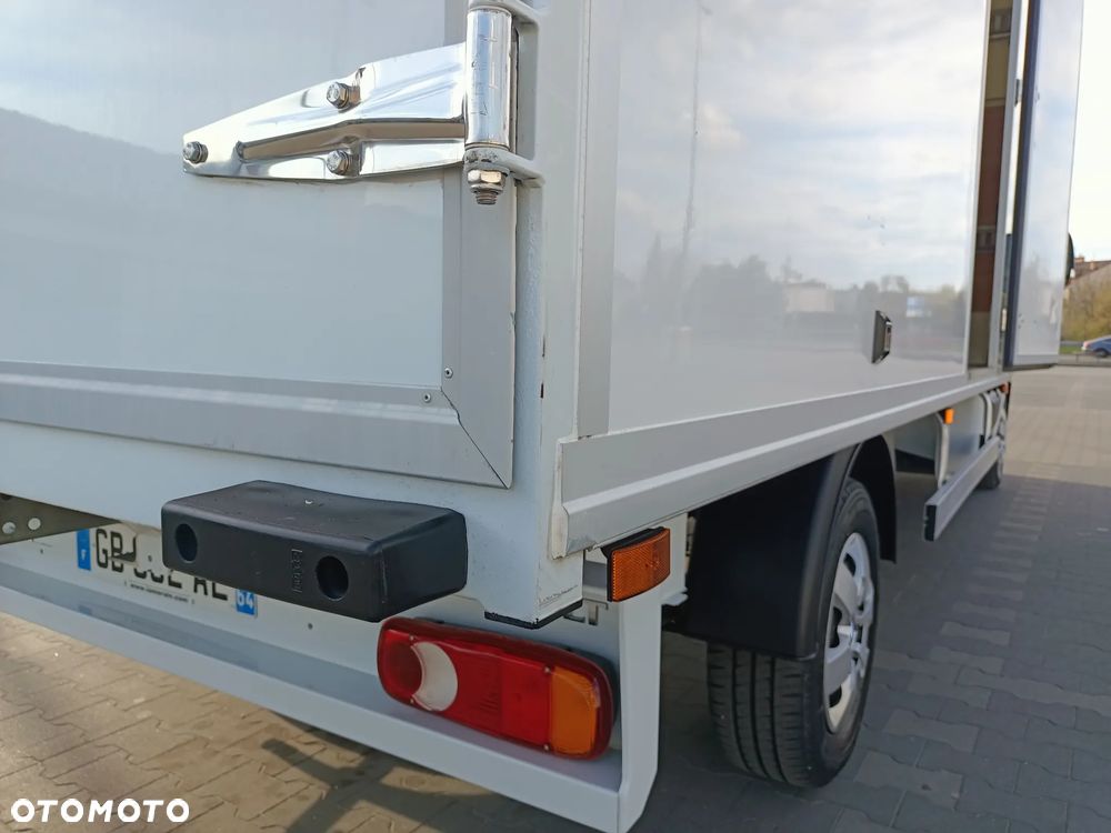 Renault MASTER KONTENER 8 EURO PALET - 17