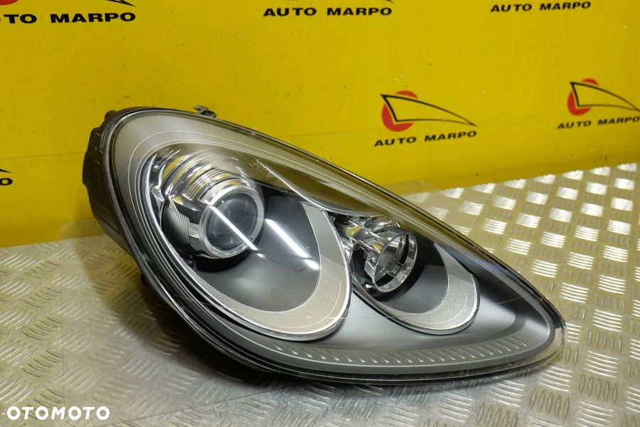 PORSCHE CAYENNE 2011- REFLEKTOR LAMPA ZWYKŁA R USA - 5