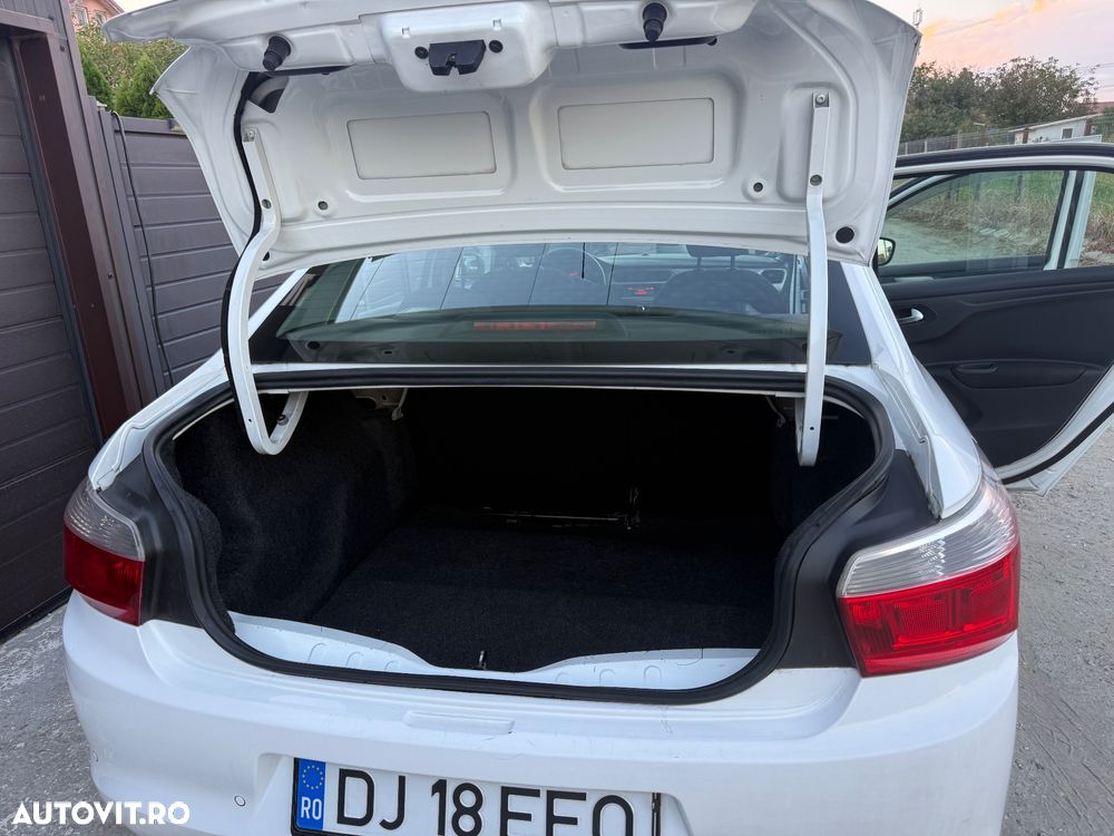 Citroën C-Elysée BlueHDi Seduction - 16