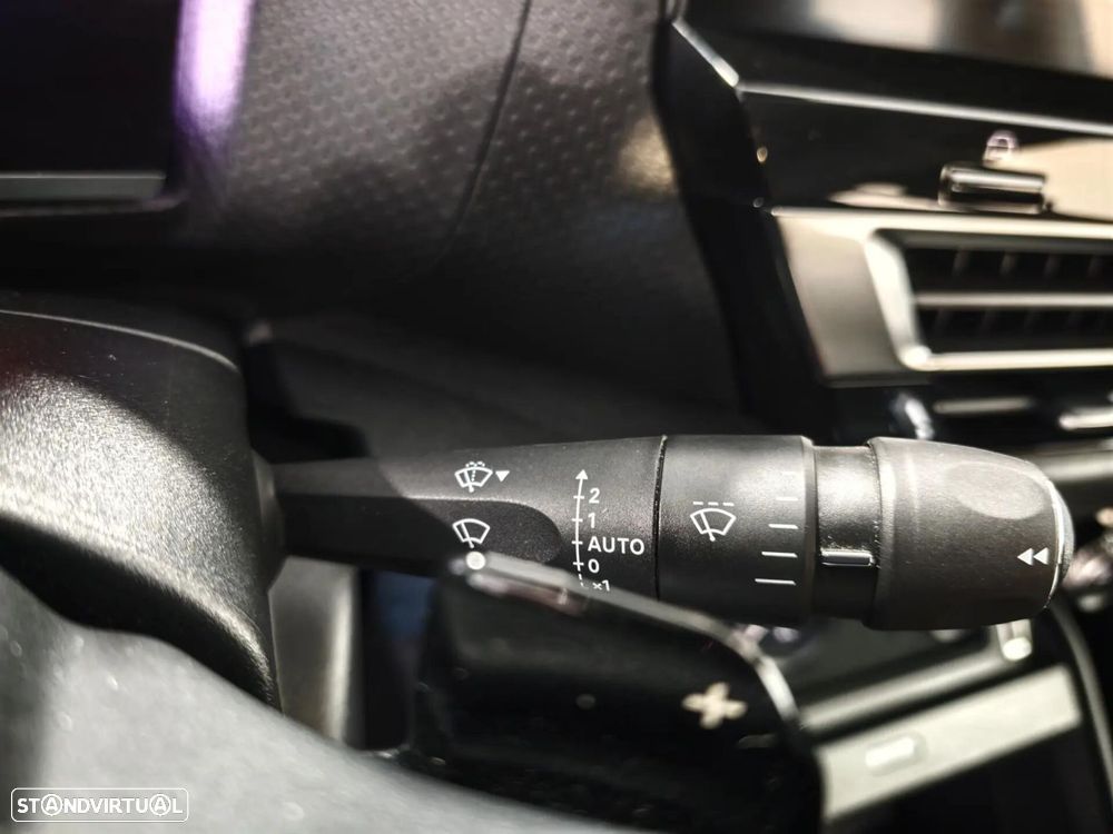 Citroën C4 PureTech 130 Stop&Start EAT8 FEEL PACK - 18
