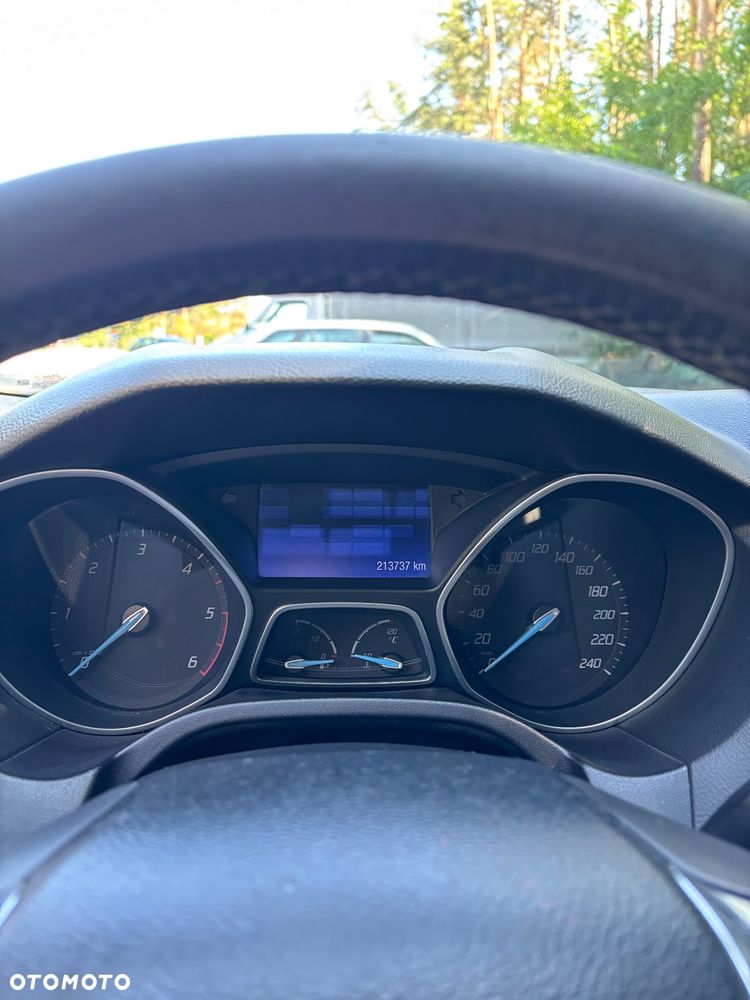 Ford Focus 1.6 TDCi DPF Titanium - 16