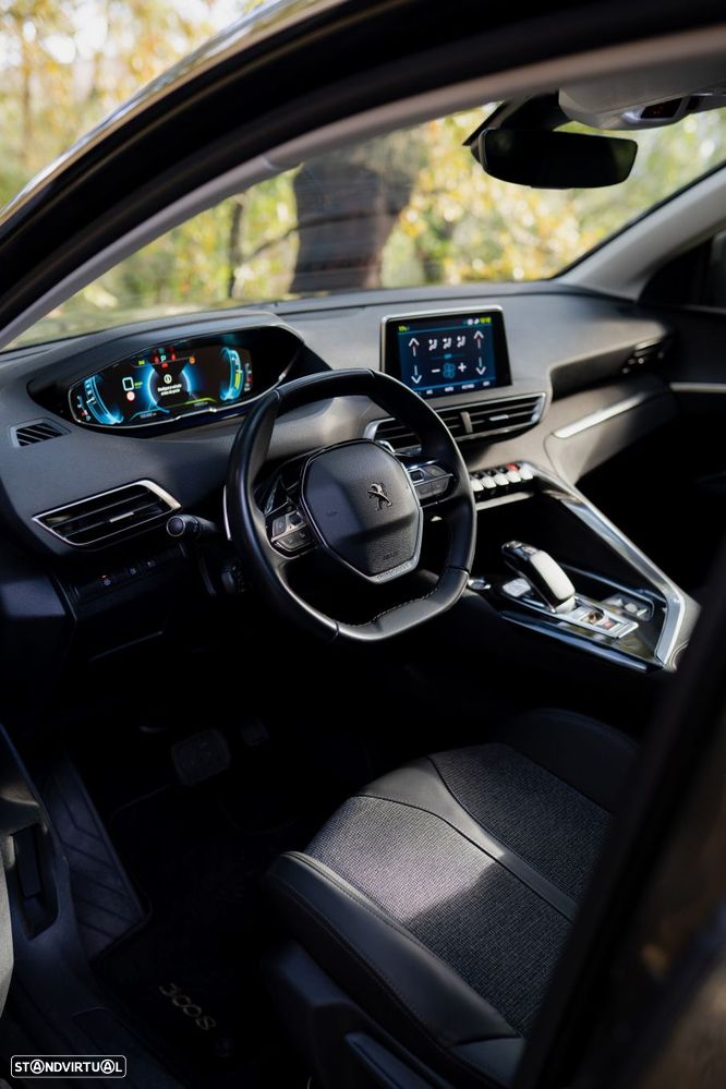 Peugeot 3008 1.6 Hybrid Allure e-EAT8 - 45