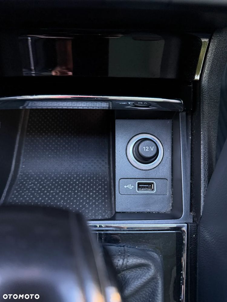 Skoda Karoq 1.6 TDI 4x2 Style DSG - 27