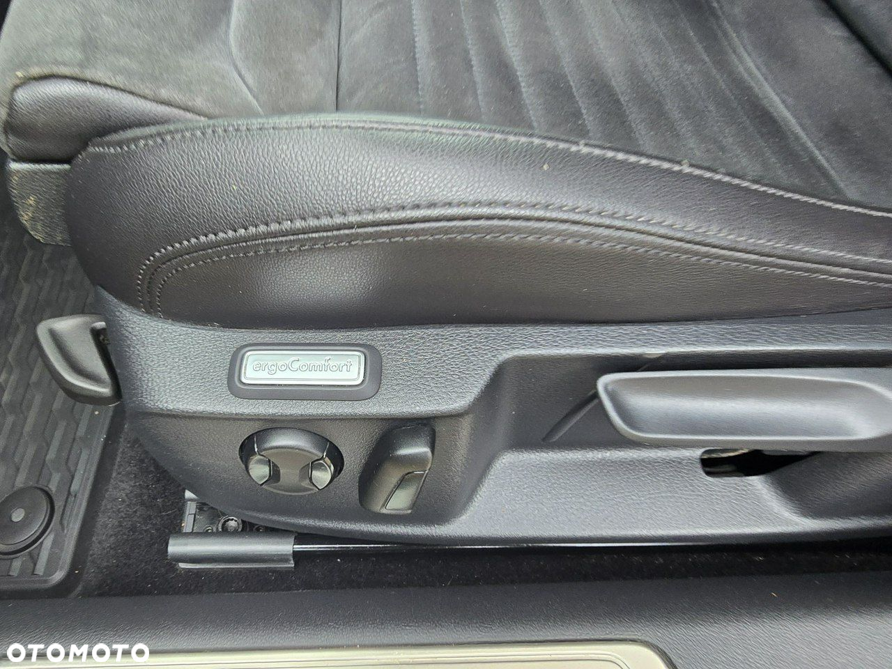 Volkswagen Passat 2.0 TDI BMT Highline - 8