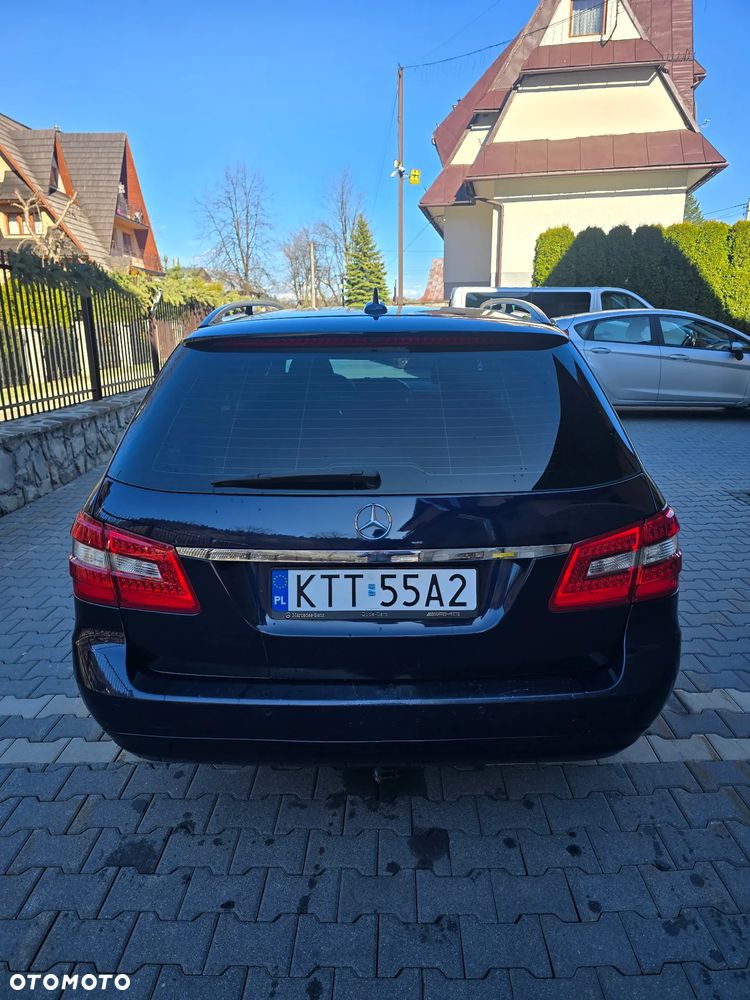Mercedes-Benz Klasa E 250 CDI DPF BlueEFFICIENCY 7G-TRONIC Elegance - 5