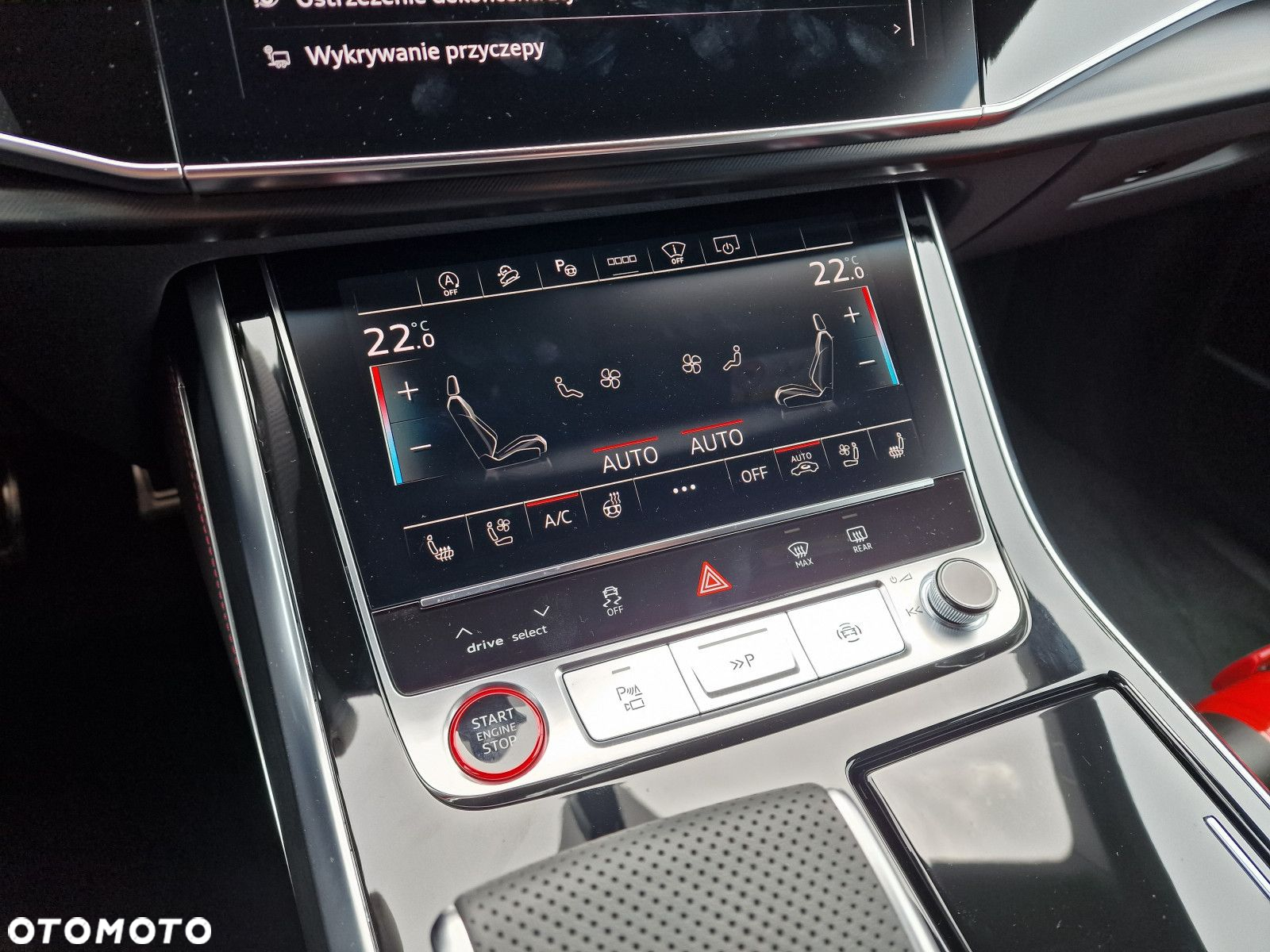 Audi RS Q8 - 24