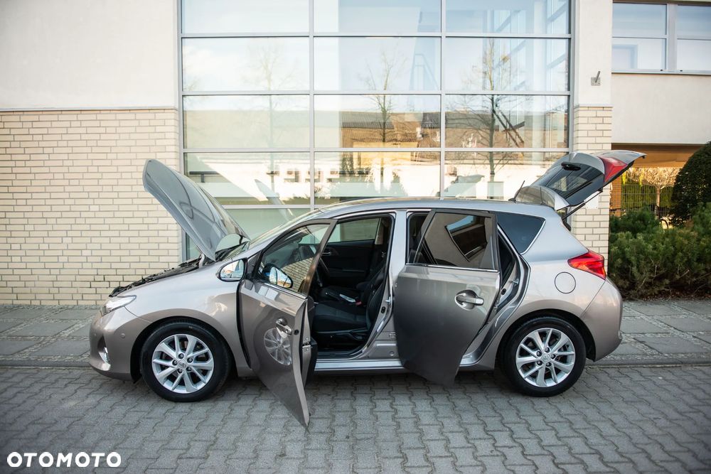 Toyota Auris - 9
