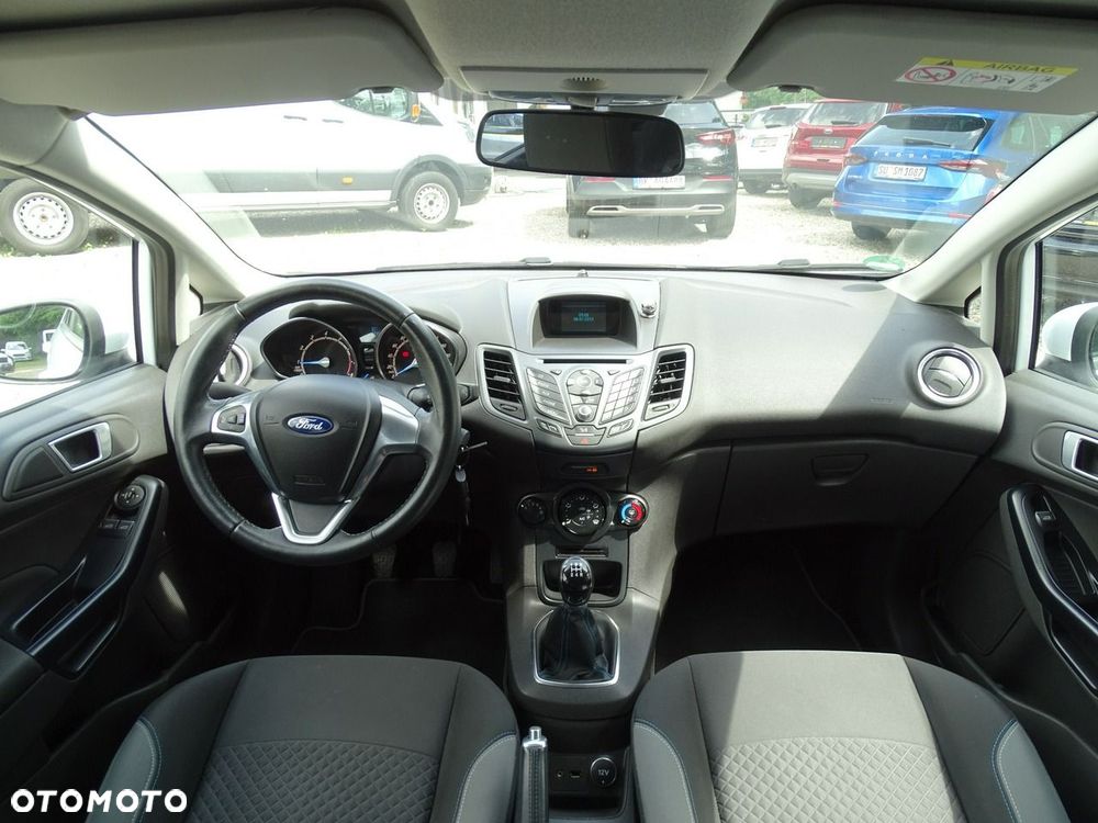 Ford Fiesta - 13