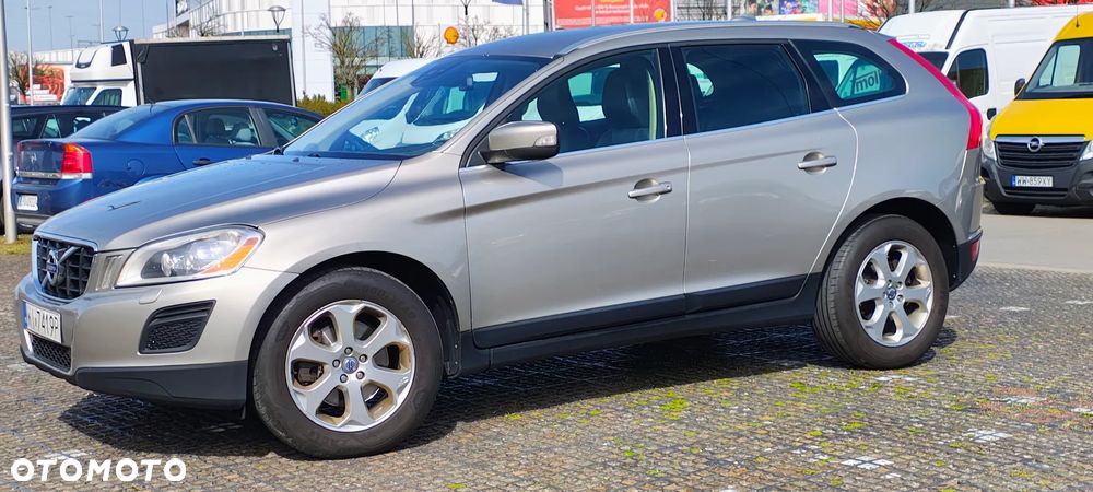 Volvo XC 60 - 2