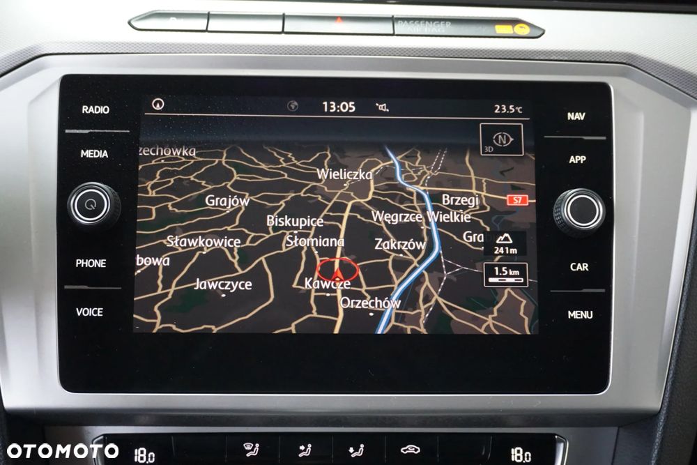 Volkswagen Passat Variant 1.6 TDI SCR DSG Comfortline - 38