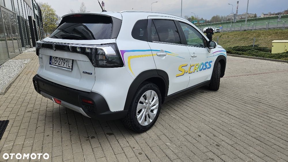 Suzuki S-Cross 1.4 SHVS Premium Plus SP 4WD - 8