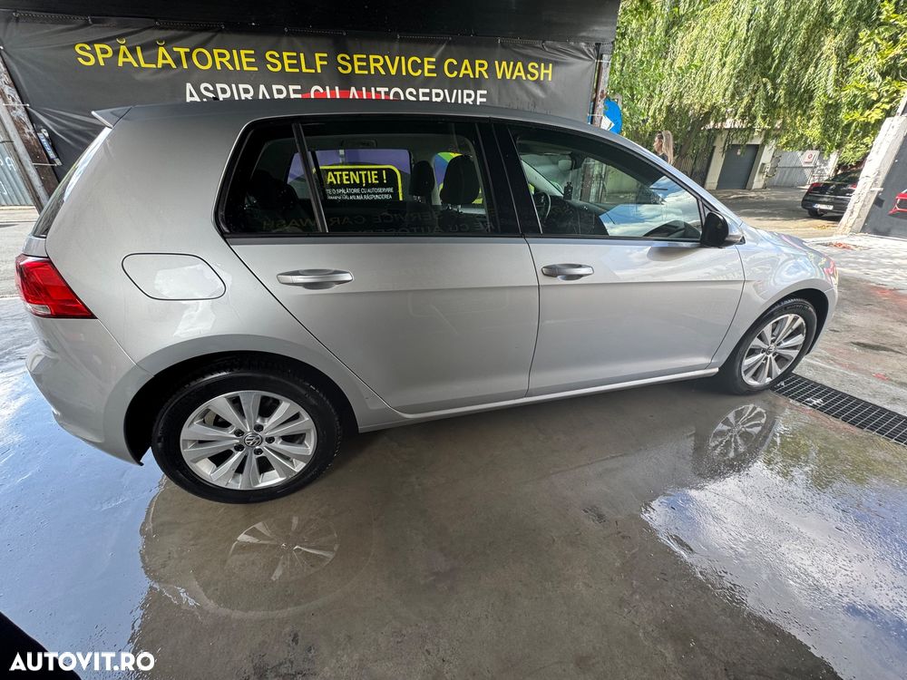 Volkswagen Golf 1.6 TDI DPF BMT DSG Comfortline - 8
