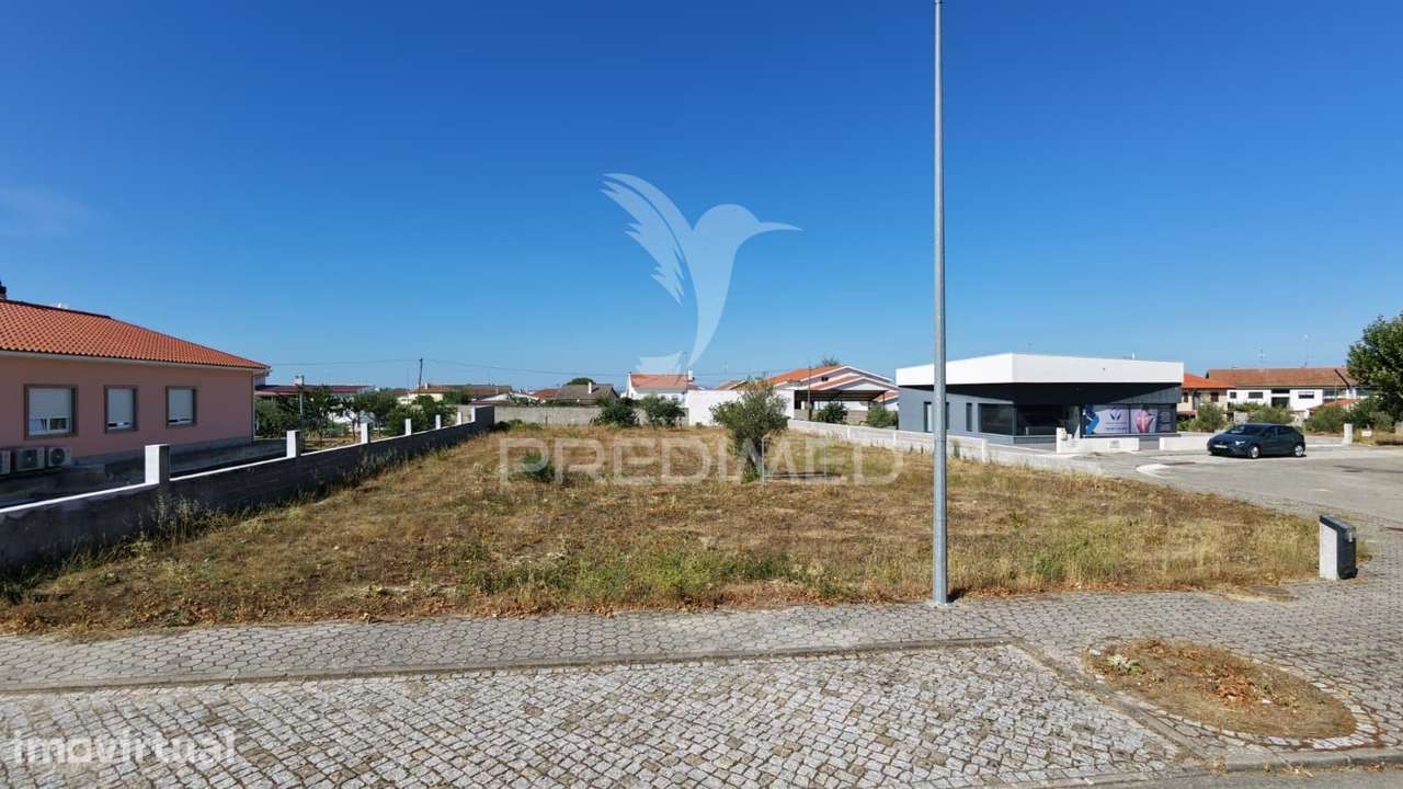 Terreno urbano com projeto | 1.225 m² | Almeida - Grande imagem: 3/9
