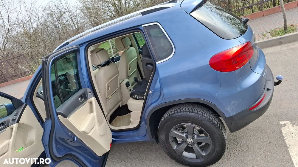 Volkswagen Tiguan 2.0 TDI DPF 4Motion BlueMotion Technology Sport & Style - 11