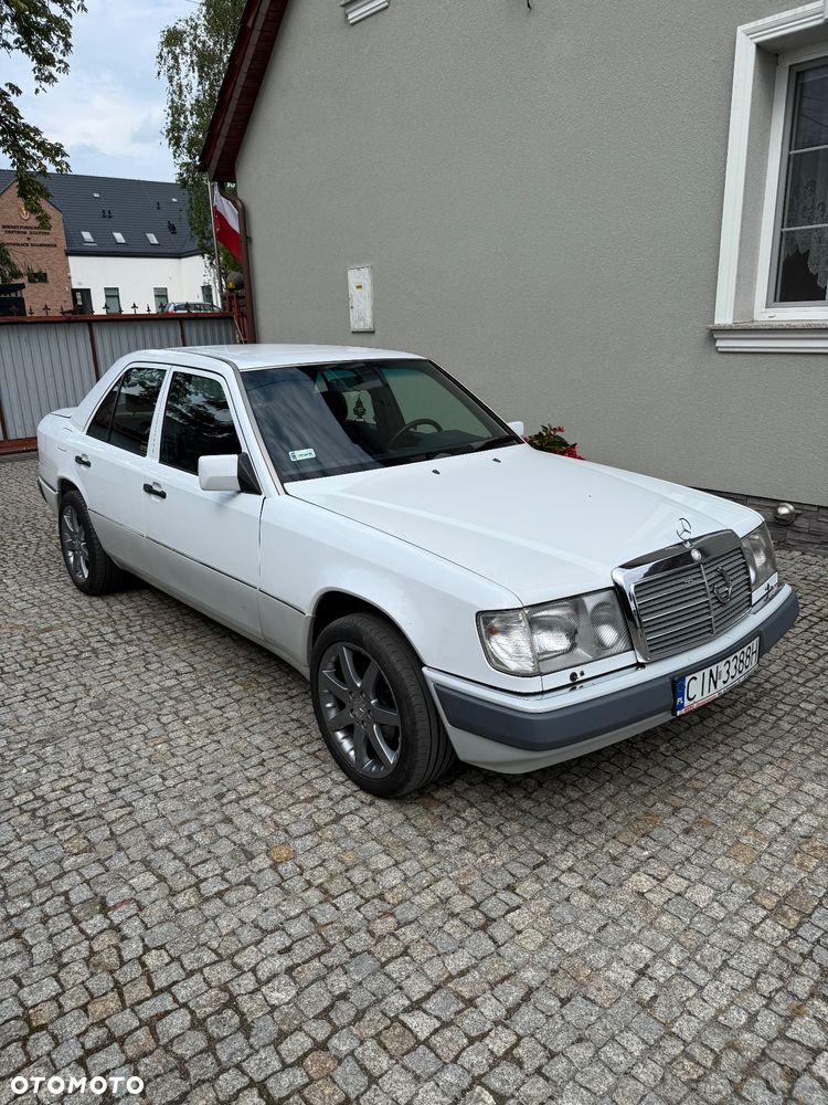 Mercedes-Benz W124 (1984-1993) - 1