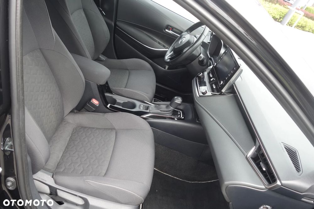 Toyota Corolla 1.8 Hybrid Comfort - 9