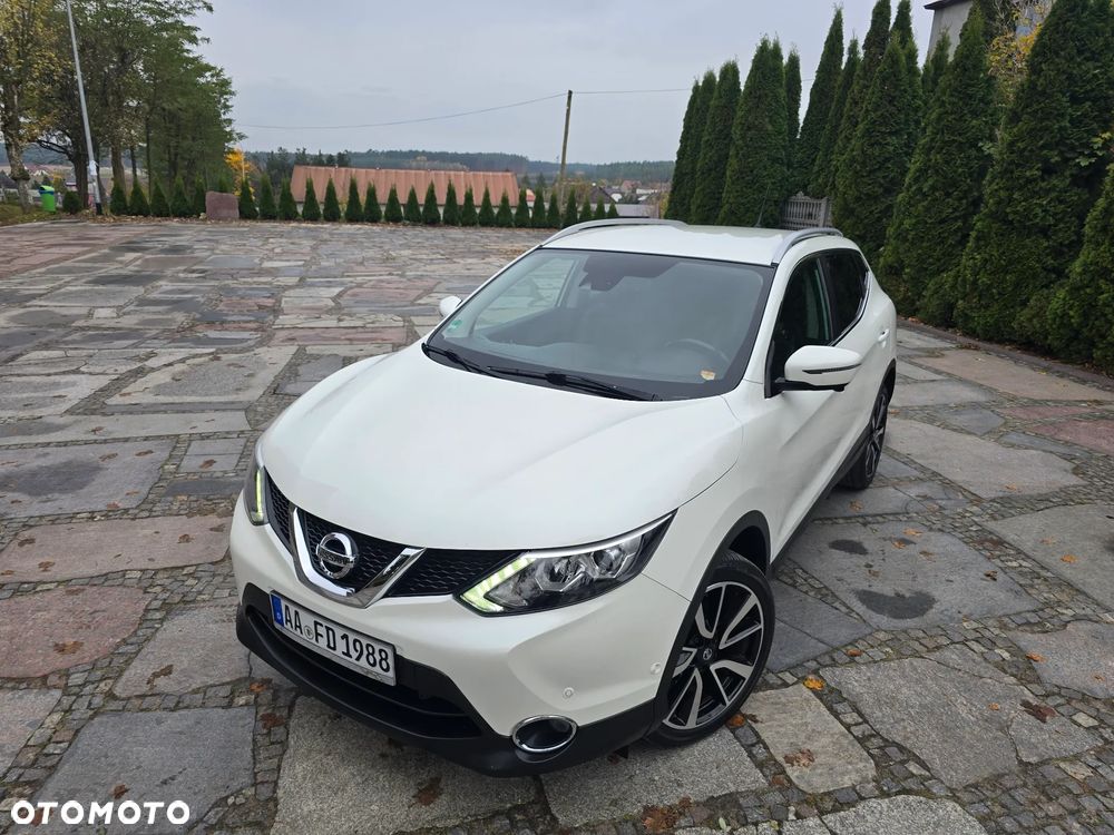 Nissan Qashqai ver-1-2-dig--t-n--connecta-xtronic - 2