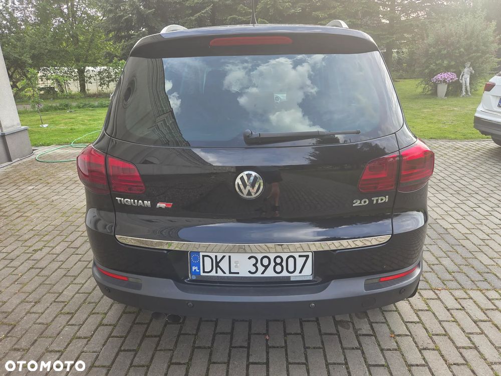 Volkswagen Tiguan - 11