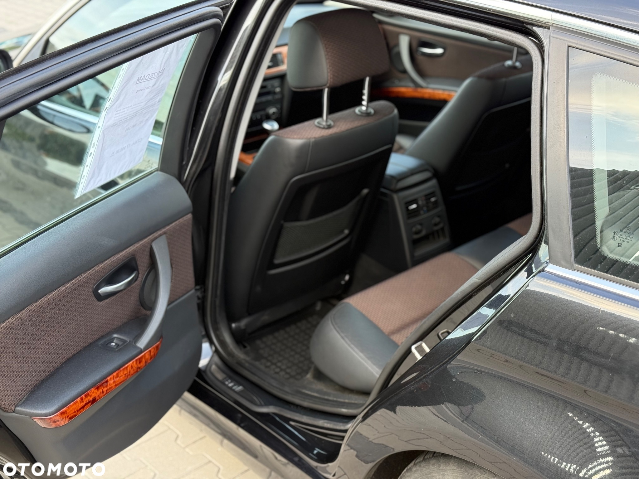 BMW Seria 3 - 16