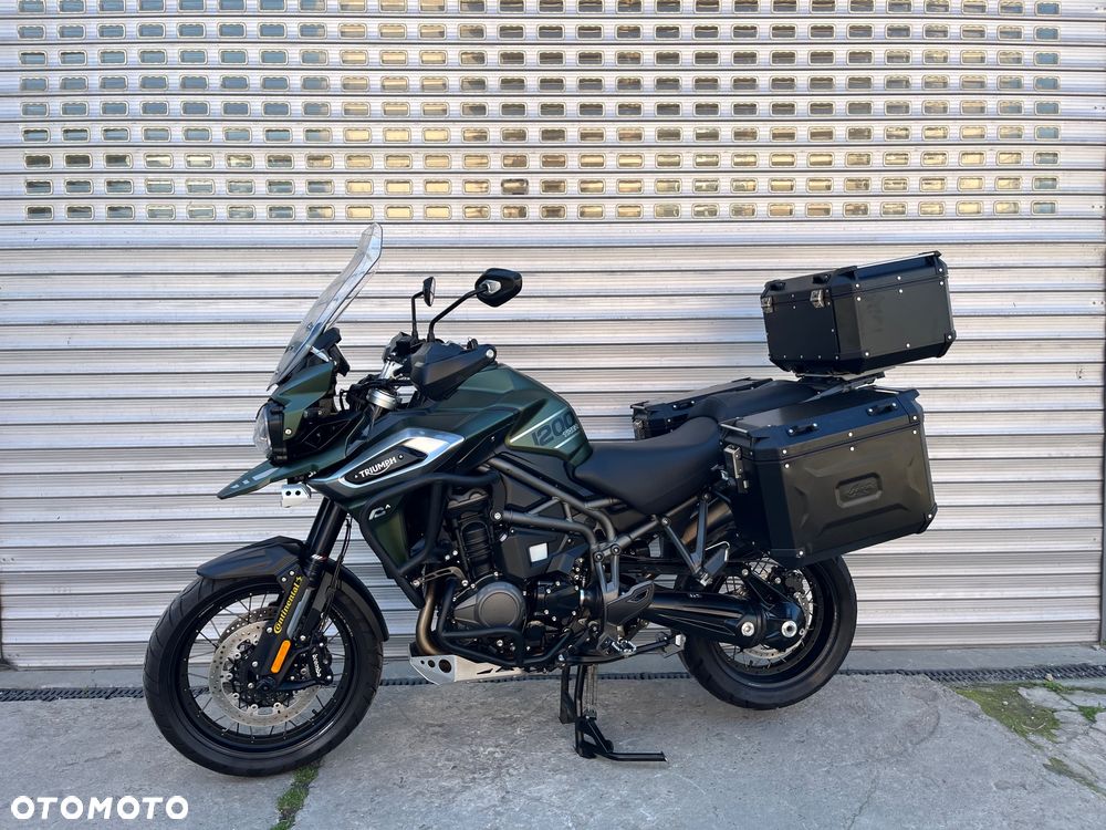 Triumph Tiger - 1