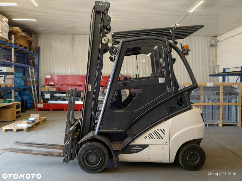 Linde H25T z podwójnymi widłami - 2