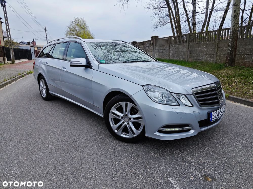 Mercedes-Benz Klasa E 200 CGI BlueEffICIENCY Avantgarde - 8