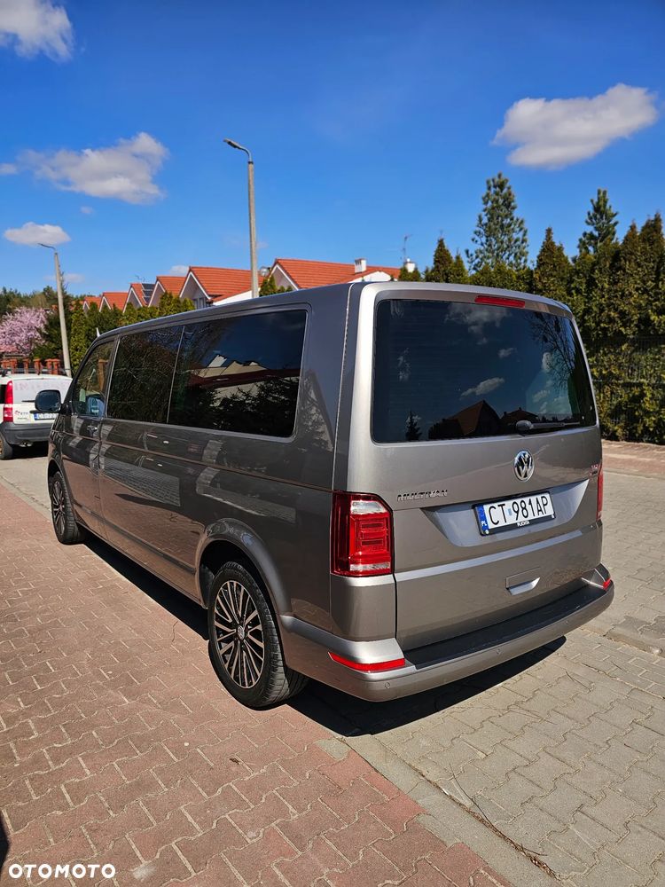 Volkswagen Multivan - 9