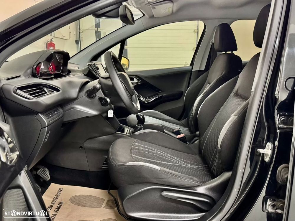 Peugeot 208 1.4 HDi Active - 23