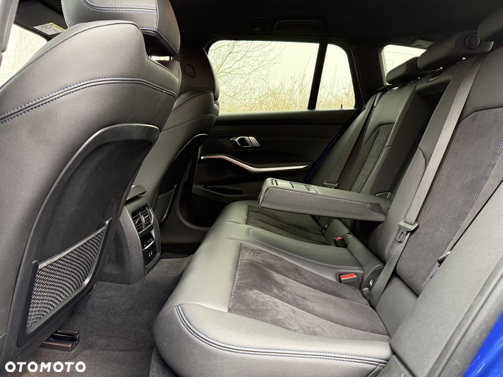 BMW Seria 3 320d xDrive M Sport Sport - 15