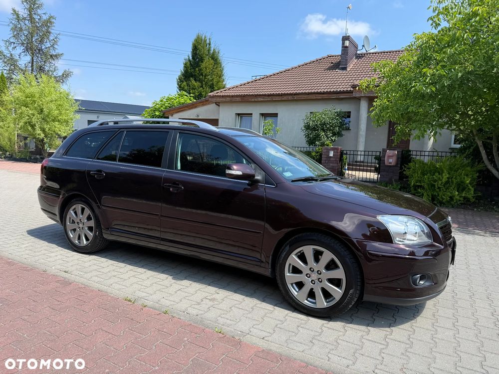 Toyota Avensis 2.0 D-4D - 3