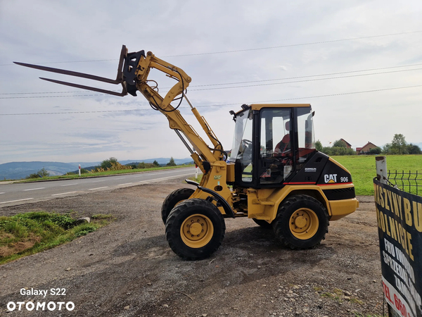 Caterpillar 906
