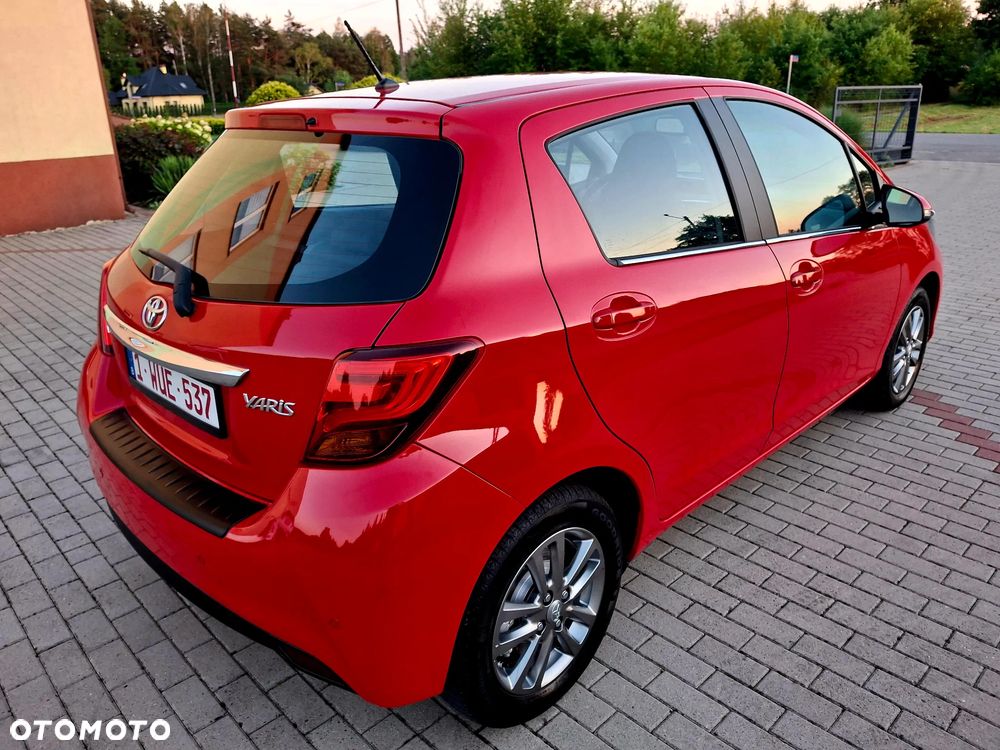 Toyota Yaris 1.33 VVT-i Executive - 16