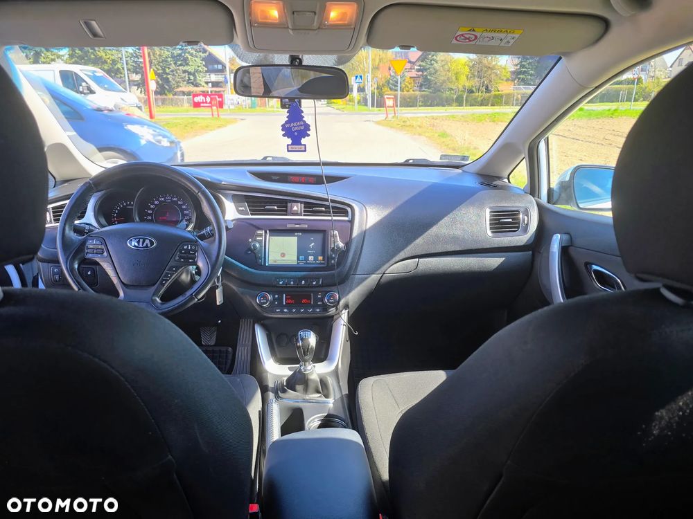 Kia Ceed 1.6 GDI M - 10