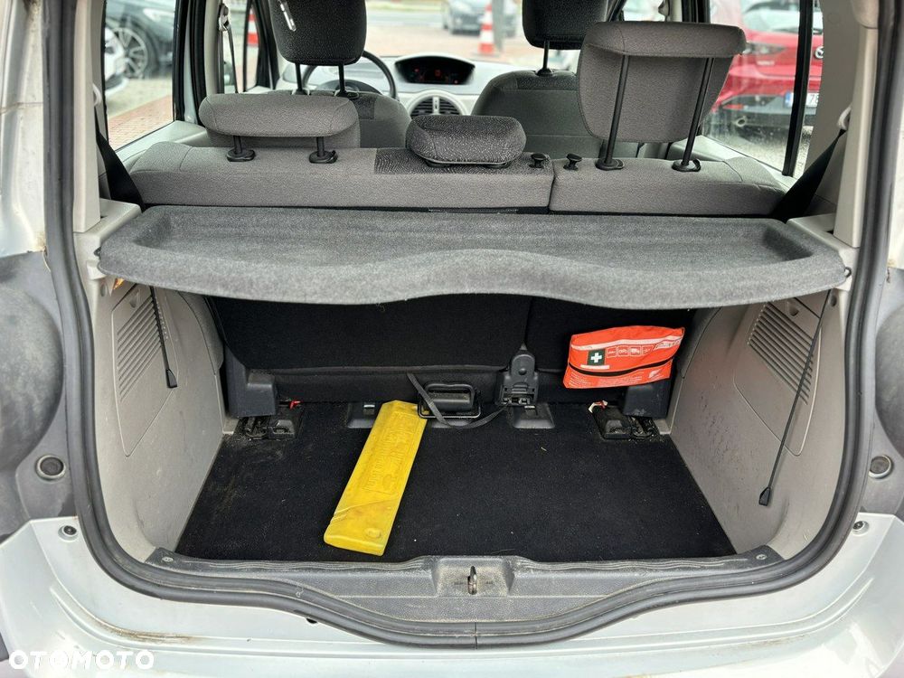 Renault Modus 1.4 16V Alize - 21