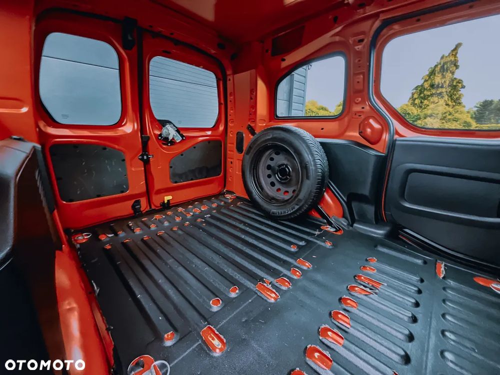 Peugeot Partner 4x4 L2 Active - 26