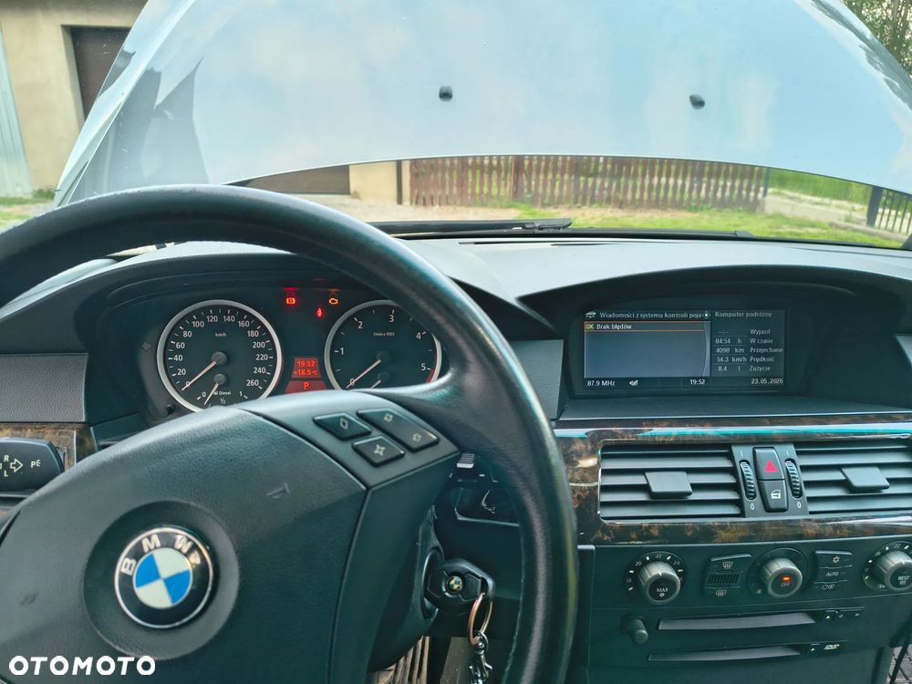 BMW Seria 5 - 14