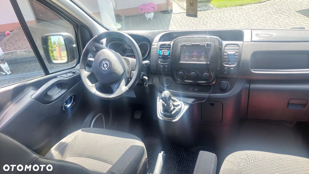 Opel Vivaro - 7