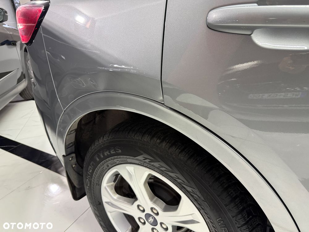 Ford Kuga 2.5 Duratec PHEV ST-LINE - 11