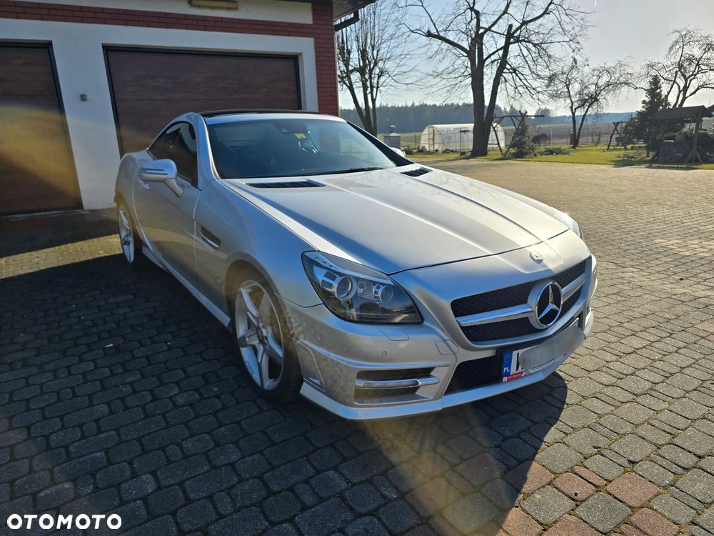 Mercedes-Benz SLK 200 (BlueEFFICIENCY) 7G-TRONIC - 2
