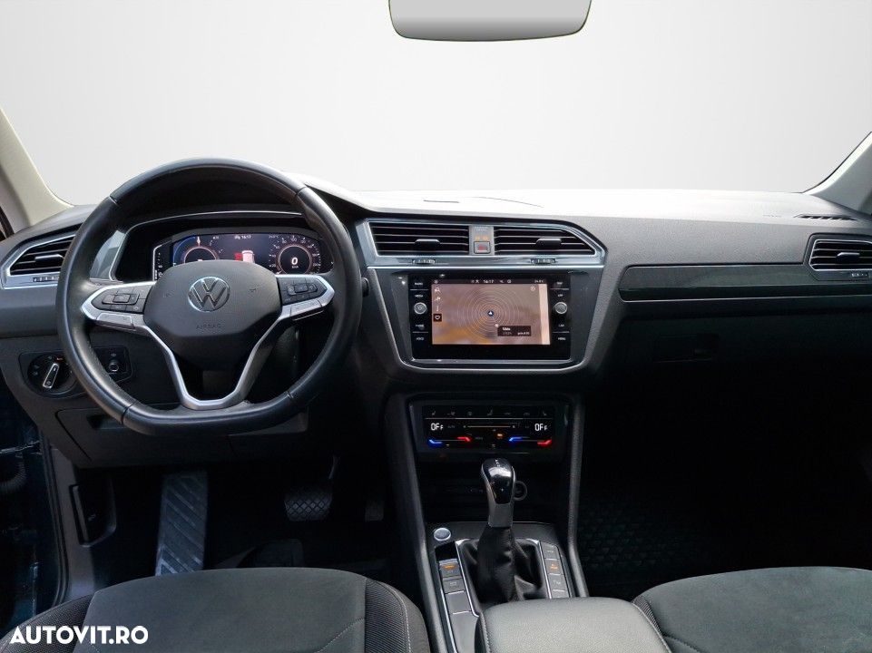 Volkswagen Tiguan - 14